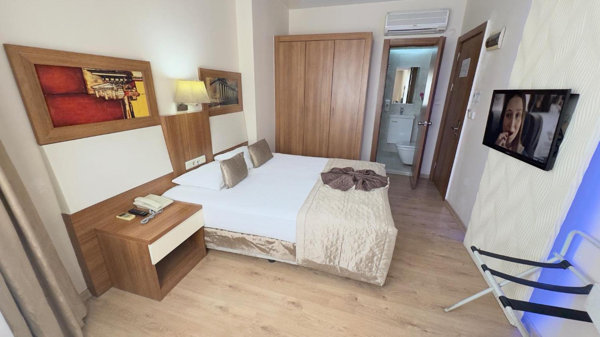 Hotel Baylan Esmirna Exterior foto