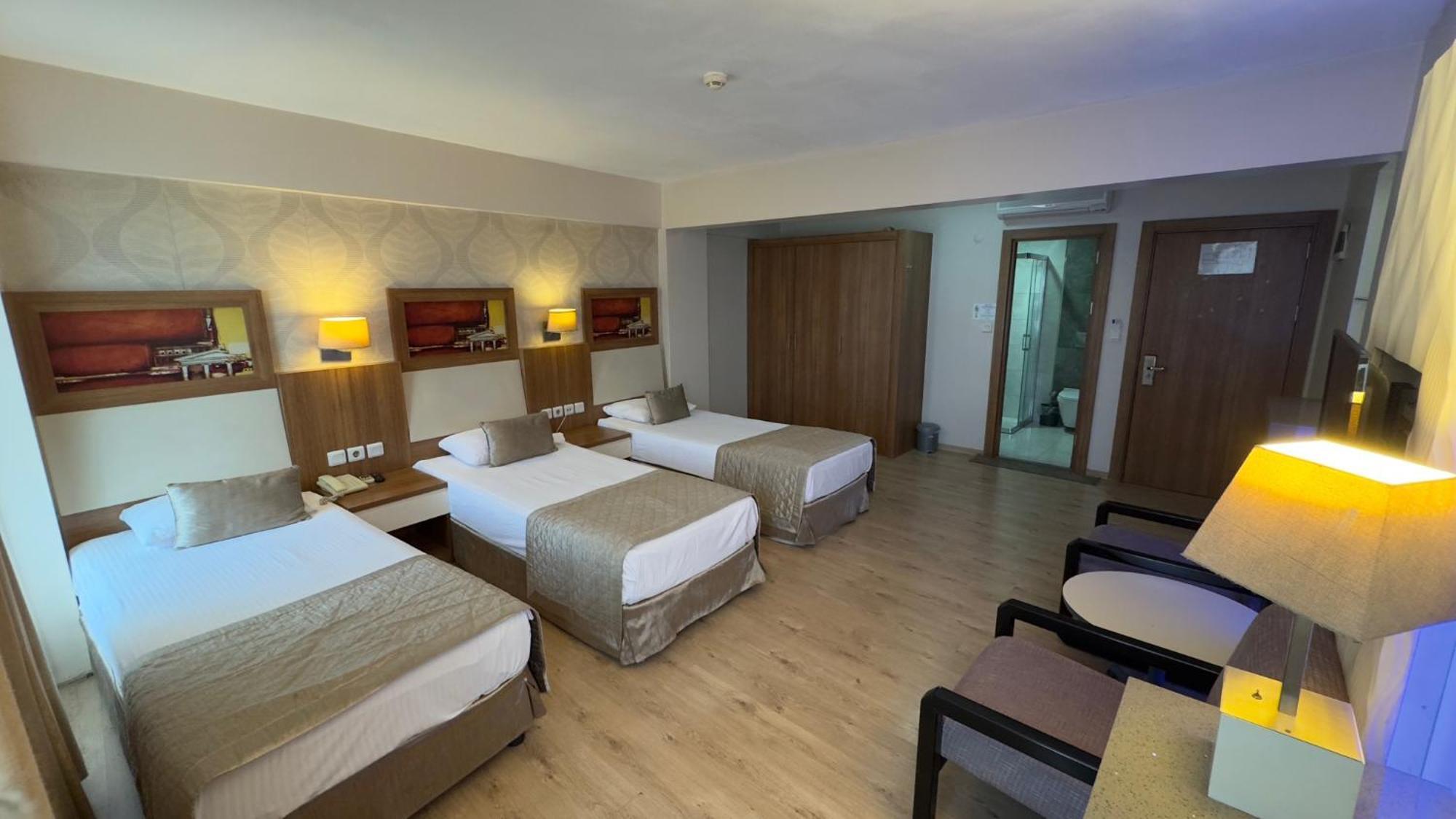 Hotel Baylan Esmirna Exterior foto